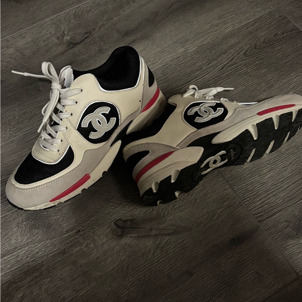 CHANEL Women’s Cream and Black Sneakers